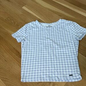 Hollister size small baby tee